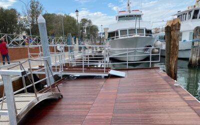 Una nuova piattaforma d’ormeggio per le minicrociere nella laguna di Chioggia.